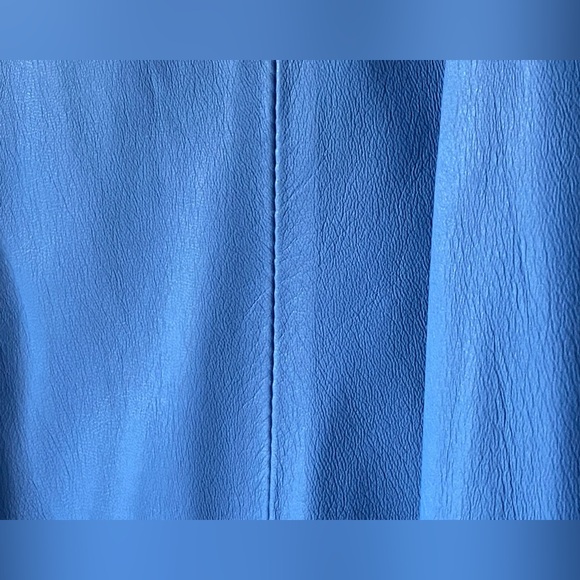 Vintage periwinkle blue leather batwing jacket - Picture 12 of 16